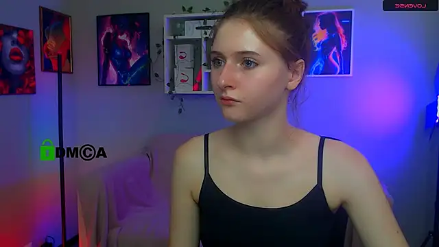 Snapshot of nekky_mouse chatting on 09.11.25 nekky mouse online show from 09.11.25