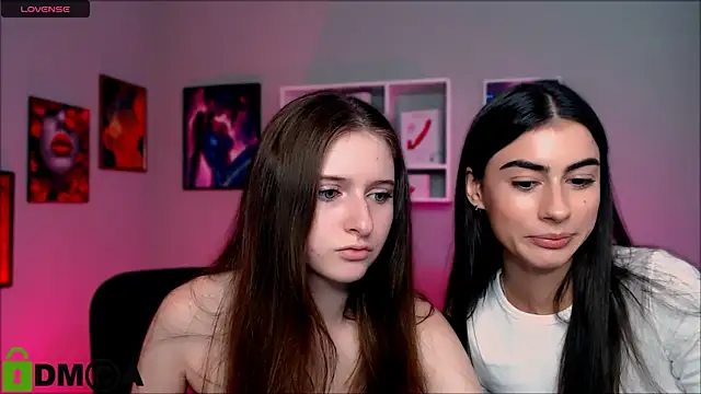 Snapshot of nekky_mouse chatting on 09.17.25 nekky mouse online show from 09.17.25