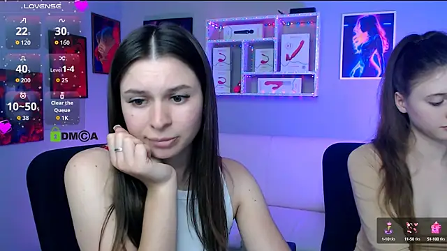 Snapshot of nekky_mouse chatting on 09.29.25 nekky mouse online show from 09.29.25