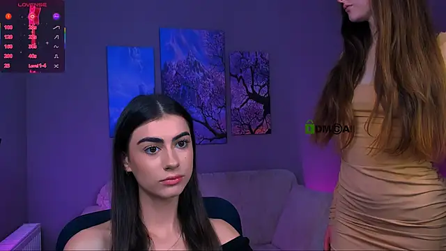 Snapshot of nekky_mouse chatting on 10.10.25 nekky mouse online show from 10.10.25