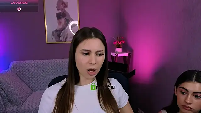 Snapshot of nekky_mouse chatting on 11.03.25 nekky mouse online show from 11.03.25