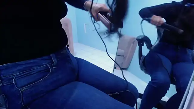 victoria hernandez t  online show from 10.22.25