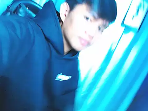 Alexx 143 online show from 12.21.25