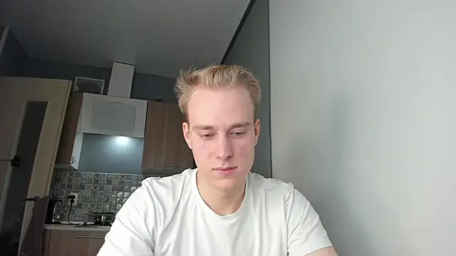 Snapshot of Kevin_Young_Cat chatting on 10.05.25 Kevin Young Cat online show from 10.05.25