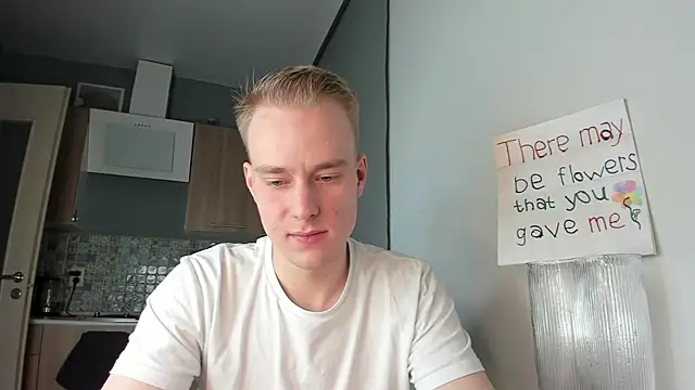 Snapshot of Kevin_Young_Cat chatting on 10.07.25 Kevin Young Cat online show from 10.07.25