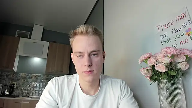 Snapshot of Kevin_Young_Cat chatting on 10.11.25 Kevin Young Cat online show from 10.11.25