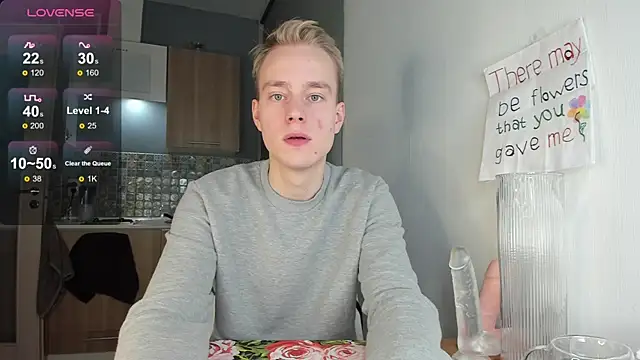 Snapshot of Kevin_Young_Cat chatting on 10.29.25 Kevin Young Cat online show from 10.29.25