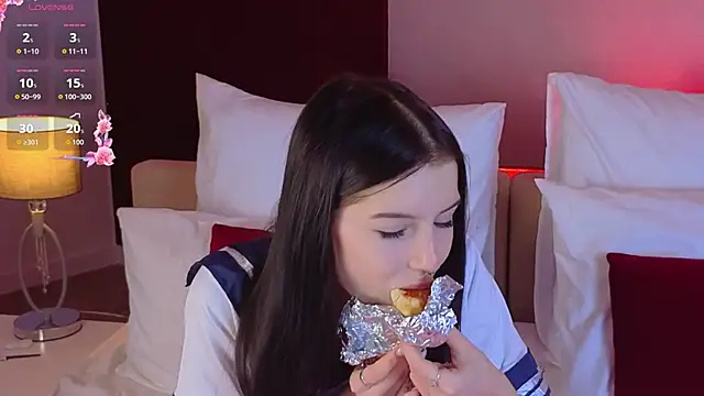 Angel  Rosse online show from 12.13.25