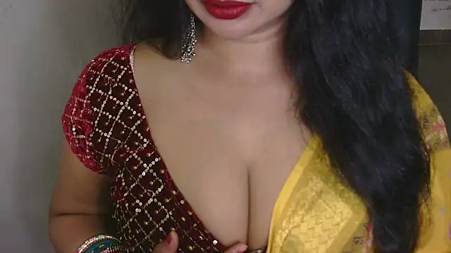 QUEEN SAKHI- online show from 10.19.25