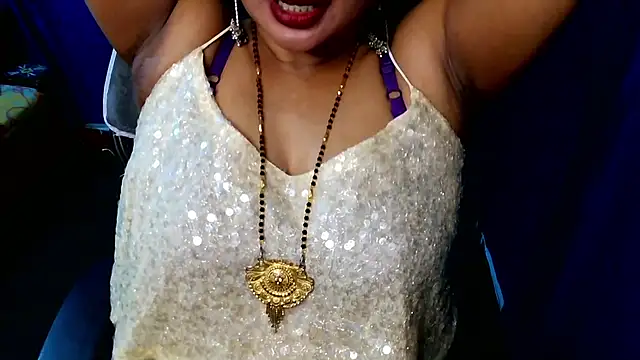 QUEEN SAKHI- online show from 04.13.26