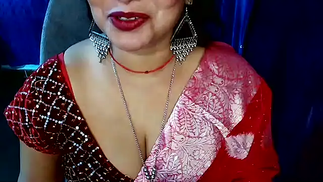 QUEEN SAKHI- online show from 05.26.26