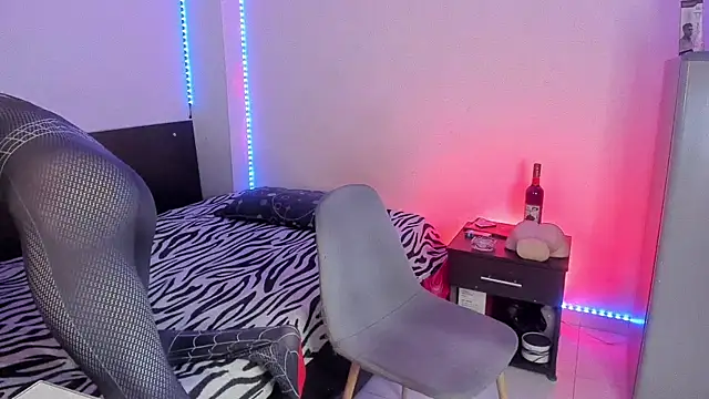 CamCumBoy online show from 09.25.25