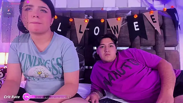 Snapshot of EmilyANDrew_ chatting on 10.24.25 EmilyANDrew online show from 10.24.25