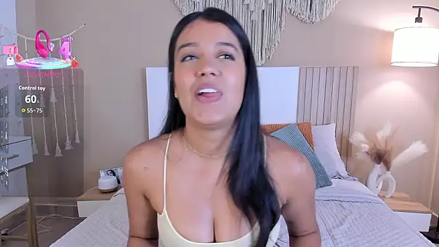 Camila Bustamante online show from 03.19.26