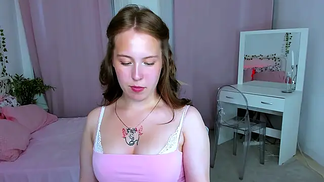 Snapshot of LanaRoselle chatting on 06.30.26 LanaRoselle online show from 06.30.26