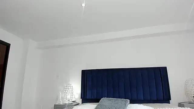 RedAngel1- online show from 11.28.25