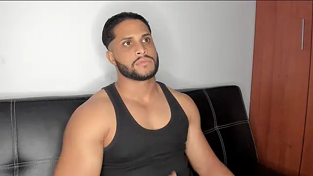 Snapshot of Pier_Simons chatting on 01.08.26 Pier Simons online show from 01.08.26