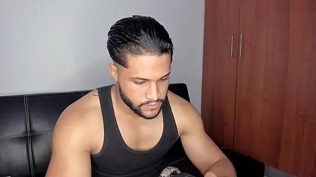 Snapshot of Pier_Simons chatting on 01.10.26 Pier Simons online show from 01.10.26