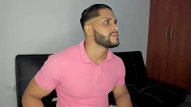 Snapshot of Pier_Simons chatting on 02.07.26 Pier Simons online show from 02.07.26