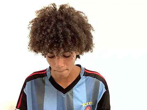 Max Rain online show from 04.15.26