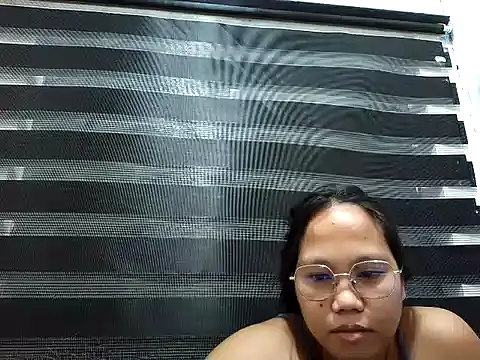 Snapshot of SpankyMyAss69 chatting on 05.18.26 SpankyMyAss69 online show from 05.18.26