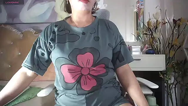 lyly asian online show from 03.17.26