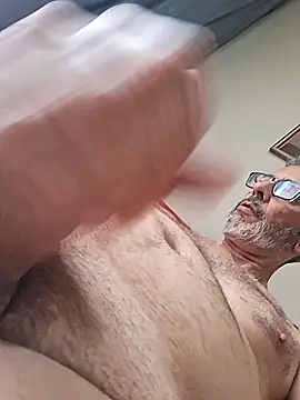 Snapshot of DotadoSaoCristovaoRJ chatting on 11.05.25 DotadoSaoCristovaoRJ online show from 11.05.25