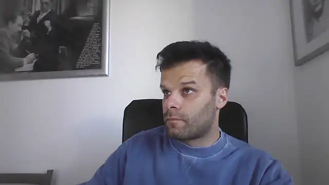 Snapshot of FROCETTO93 chatting on 10.28.25 FROCETTO93 online show from 10.28.25