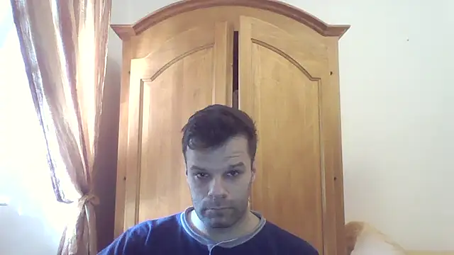 Snapshot of FROCETTO93 chatting on 11.02.25 FROCETTO93 online show from 11.02.25