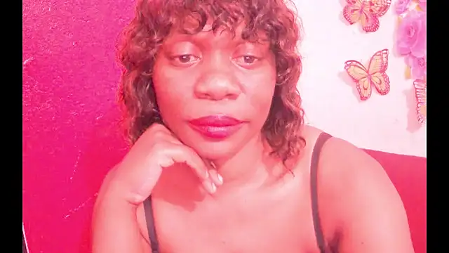 IndianqueenB online show from 12.04.25