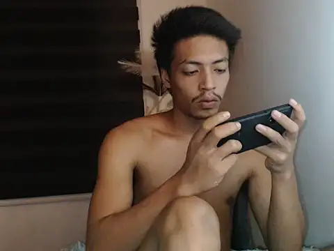 trans 69  online show from 10.03.25