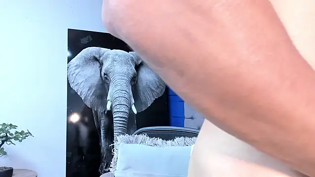 andres-clark92 online show from 09.20.25