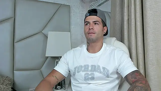 andres-clark92 online show from 09.21.25