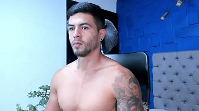 andres-clark92 online show from 11.17.25