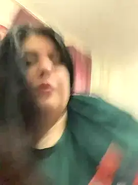 Snapshot of AlleBbw chatting on 10.17.25 AlleBbw online show from 10.17.25