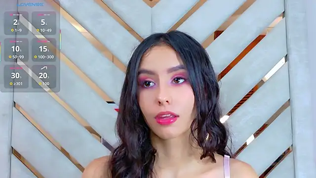 Sarah-Grace online show from 01.07.26