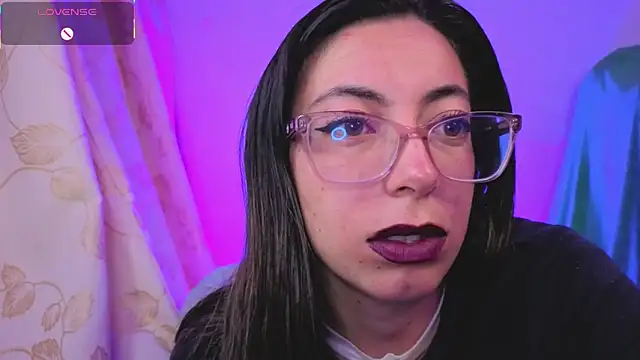 Snapshot of Miranda_sexlove_ chatting on 02.11.26 Miranda sexlove online show from 02.11.26