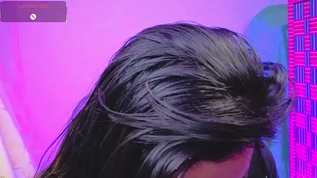 Snapshot of Miranda_sexlove_ chatting on 02.12.26 Miranda sexlove online show from 02.12.26