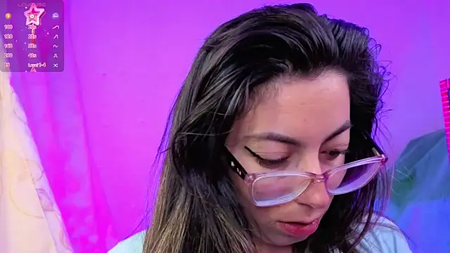 Snapshot of Miranda_sexlove_ chatting on 02.23.26 Miranda sexlove online show from 02.23.26