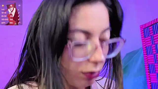 Snapshot of Miranda_sexlove_ chatting on 02.26.26 Miranda sexlove online show from 02.26.26