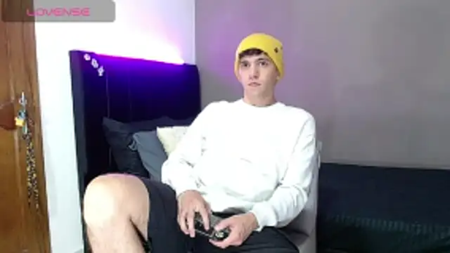 Matteo12  online show from 03.07.26