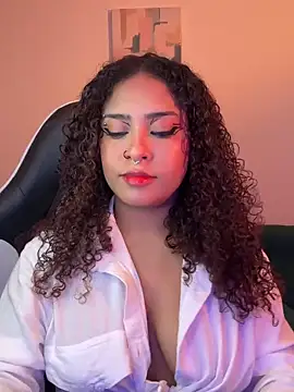 Snapshot of Kass_1 chatting on 12.05.25 Kass 1 online show from 12.05.25