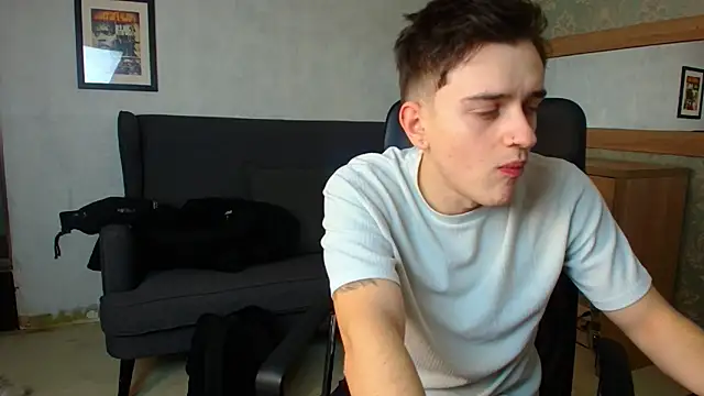 FelixStarkk online show from 12.18.25