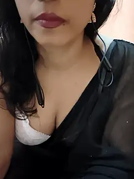 Divya Bharti online show from 11.08.25