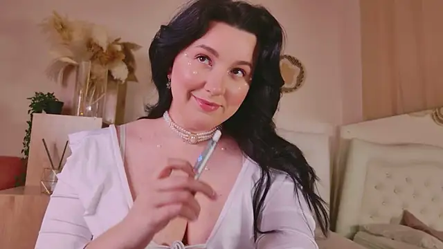 Snapshot of love_me__tonight_ chatting on 02.26.26 love me tonight online show from 02.26.26