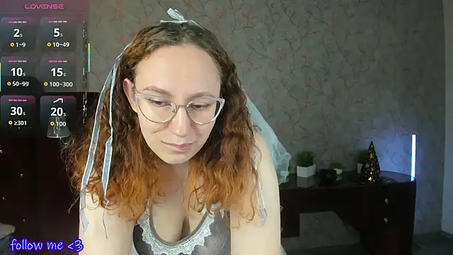 Snapshot of ellie_coy_ chatting on 11.01.25 ellie coy online show from 11.01.25