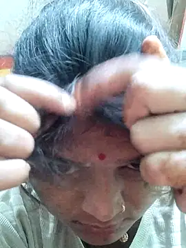 Hot mirchjii online show from 11.04.25