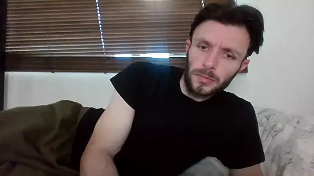 Snapshot of MasterJakeJohns chatting on 12.19.25 MasterJakeJohns online show from 12.19.25