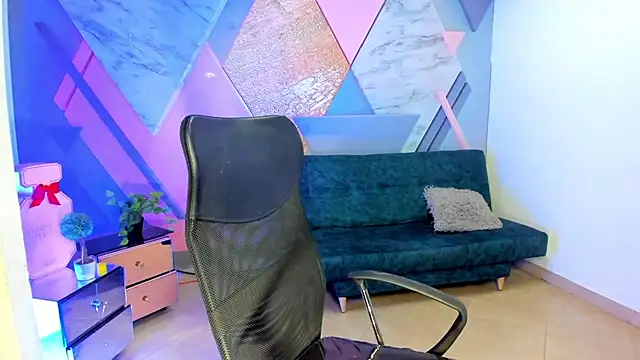 keytinthomson  online show from 09.23.25