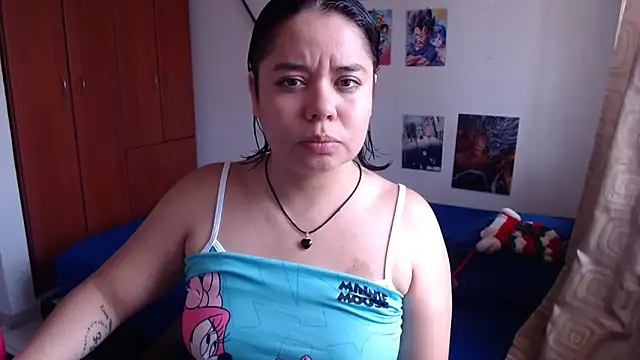 Snapshot of saenz_eymi chatting on 09.13.25 saenz eymi online show from 09.13.25